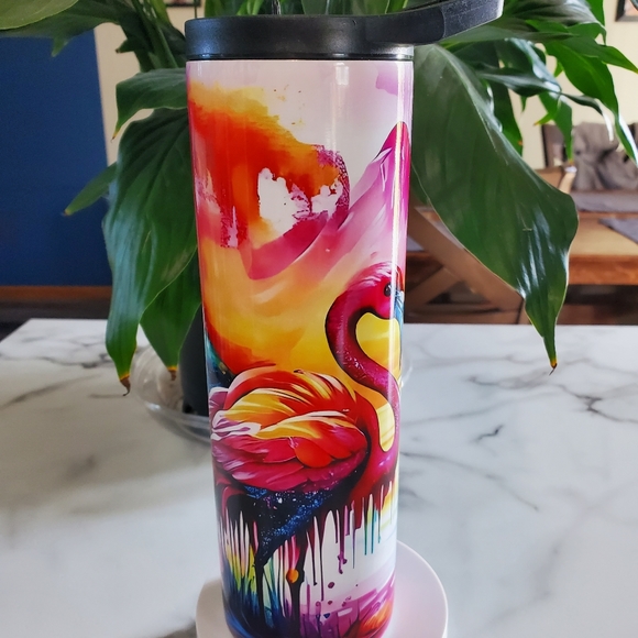 Flamingo Paint Drip 30oz Tumbler with duo lids 🎉sale - Picture 9 of 10